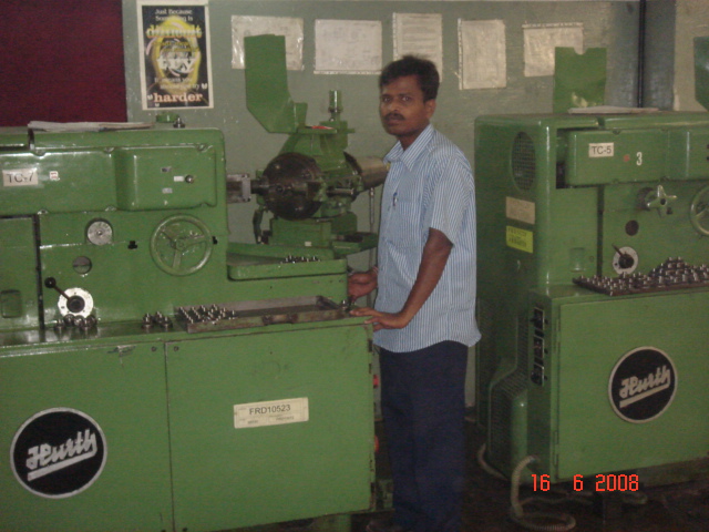Teeth chamfering station — Hurth · Hey10 · Gratomat.